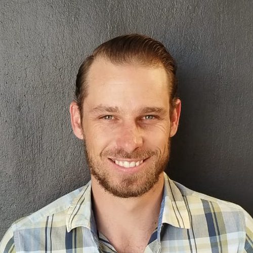 agri-vision-foundation-farming-for-stronger-families-Owen-de-Vos